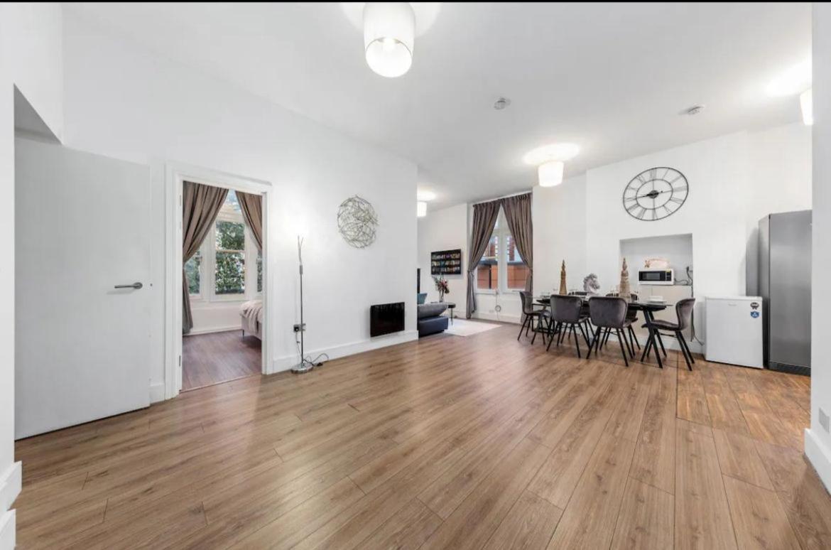 Majestic 2-Bedroom Flat In Knightsbridge-Hyde Park Kb70 Londra Dış mekan fotoğraf